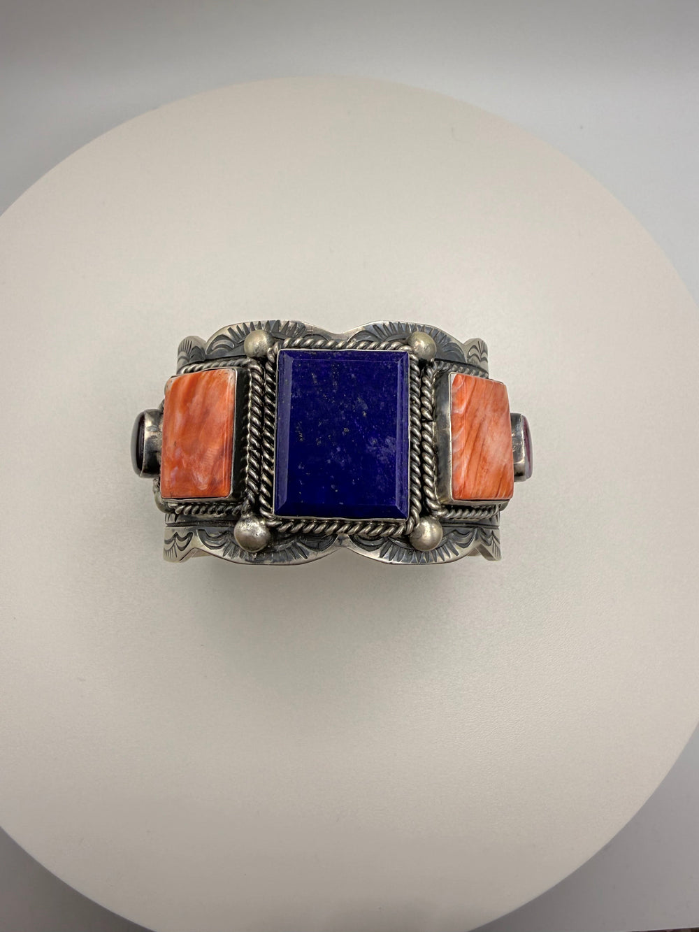 Lapis and Spiny Oyster Cuff — Kathleen Yazzie